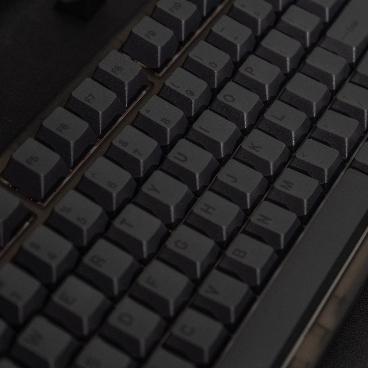 144 مفتاحًا من نوع GMK Dark Ke - مراجعة Stream Deck وسعره